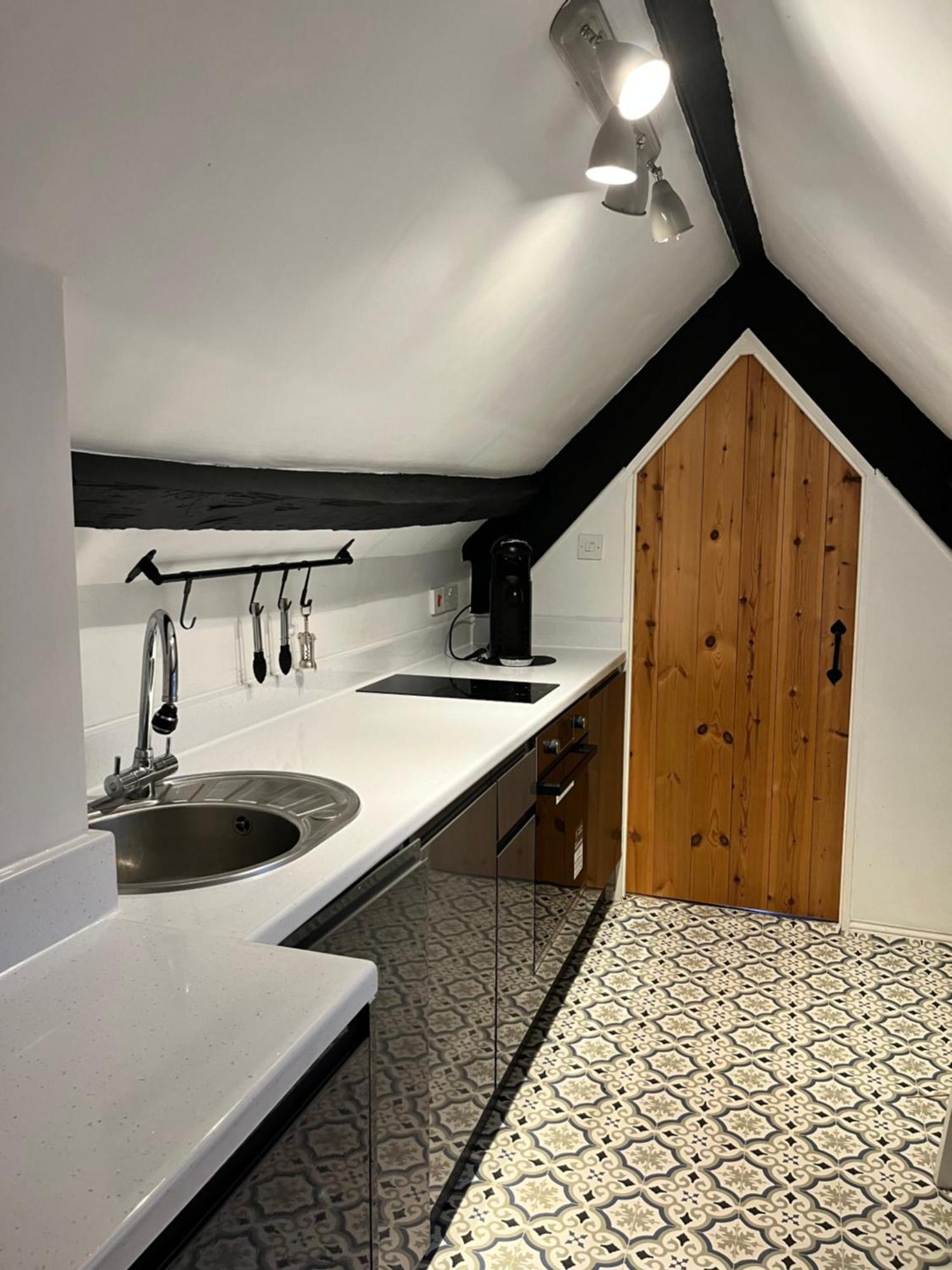 Bed and Breakfast Heathcote House Milborne Saint Andrew Екстер'єр фото